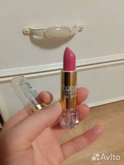 Помада новая