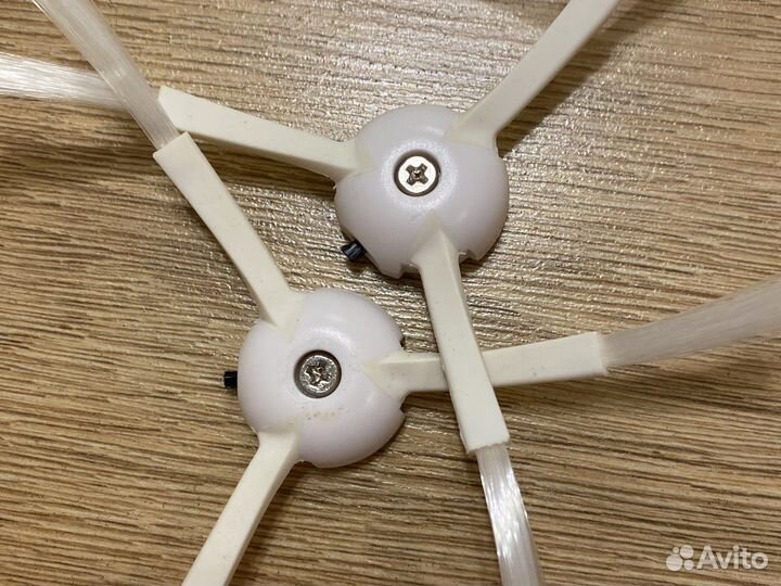 Боковая щетка для пылесоса xiaomi