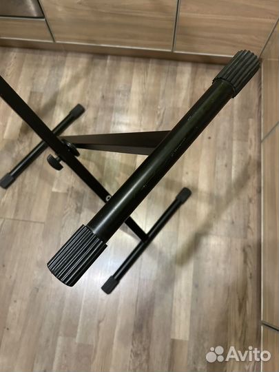 Подставка для синтезатора