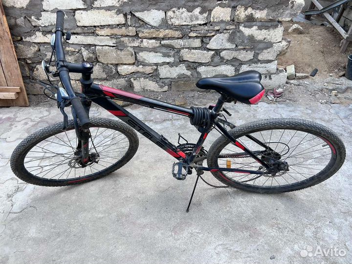 Stels navigator 900