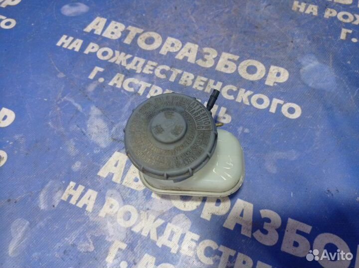 Бачок для тормозной жидкости Honda Hr-V купе D16A