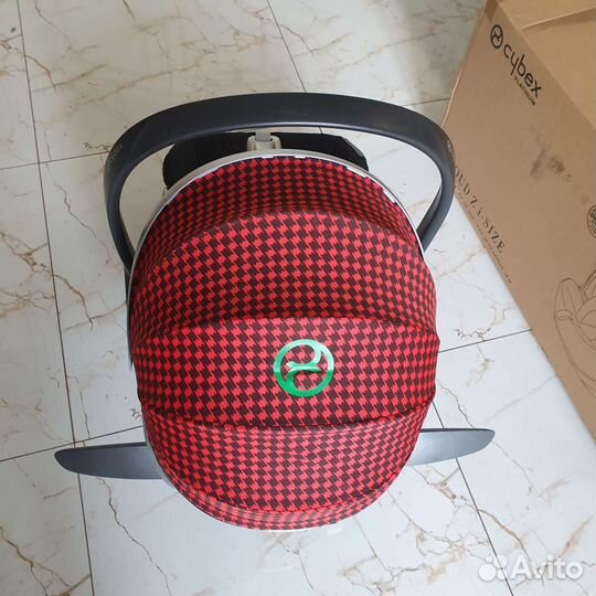 Автокресло cybex cloud z i-size группа 0