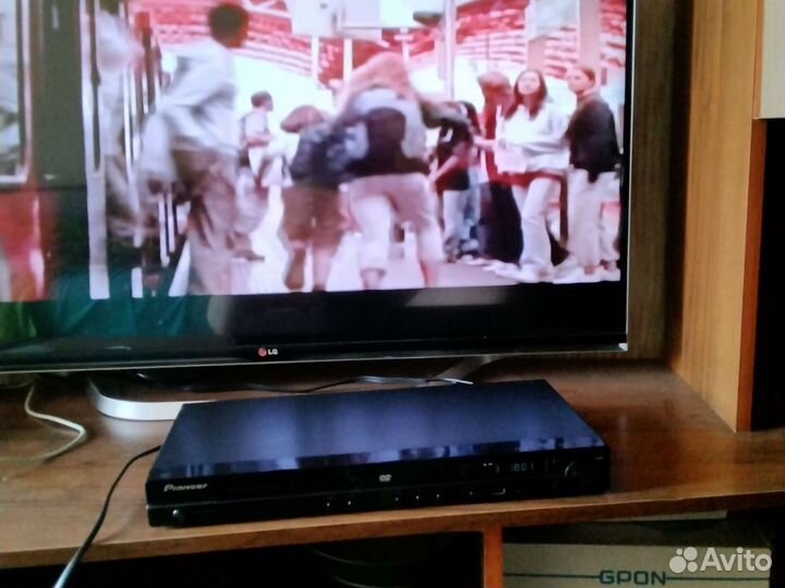 Dvd плеер с usb Pioneer DV-420V