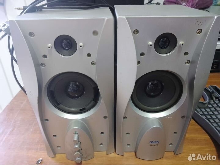 Активные акустические колонки Б/у.Рабочие