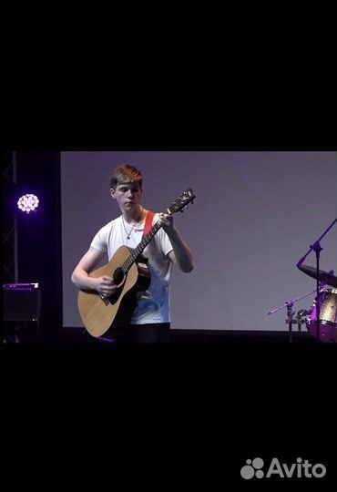 Репетитор по игре на гитаре с нуля