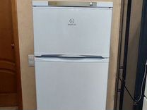 Холодильник Индезит 145см