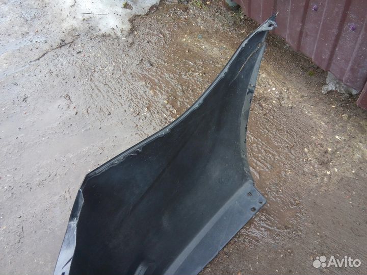 Бампер задний Toyota Corolla 180