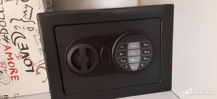 Сейф в наличии