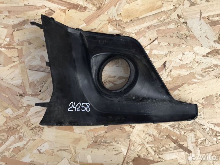 Решетка в бампер левая Subaru XV (G24) 2017-2021