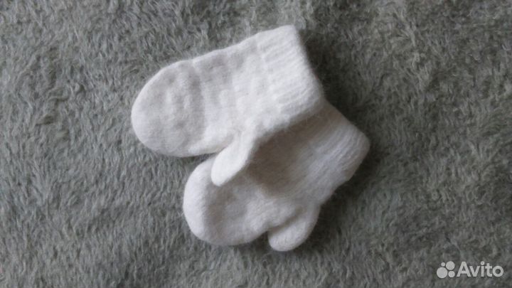 Варежки из ангоры новые
