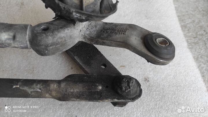 Трапеция стеклоочистителей Nissan Qashqai j11 деф