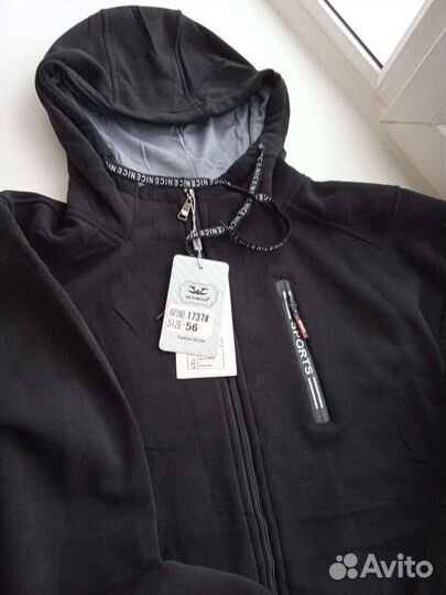 Спортивный костюм мужской новый