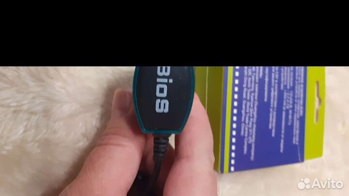 Сетевое зарядное устройство