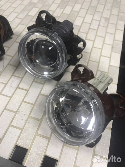 Оптика Hella Фары Mercedes Gelentwaghen G500