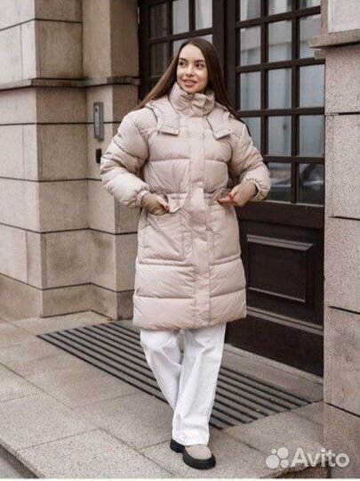 Куртка бежевого цвета