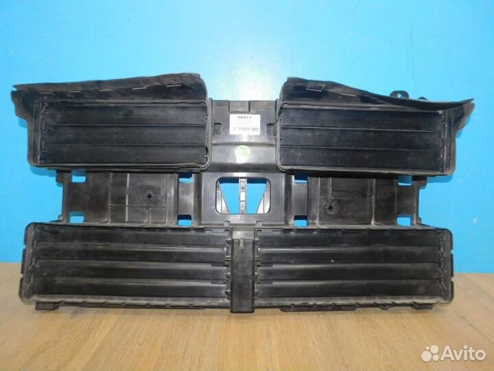 Дефлектор радиатора Geely Tugella 2020-2022