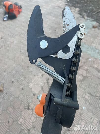 Сучкорез fiskars up86 телескопический+пила