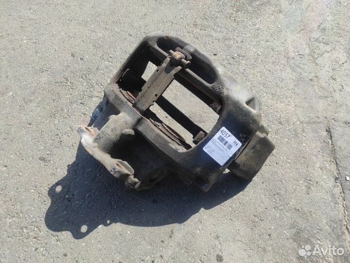 Суппорт тормозной передний правый Man Tgx