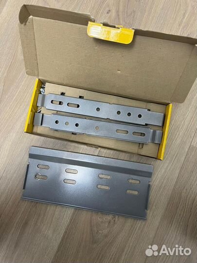 Кронштейн для телевизора на стену