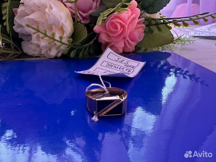 Золотая печатка 585