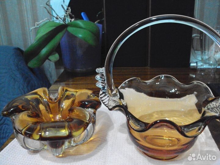 4вазы из цветного гутного стекла СССР лзхс,Богемия