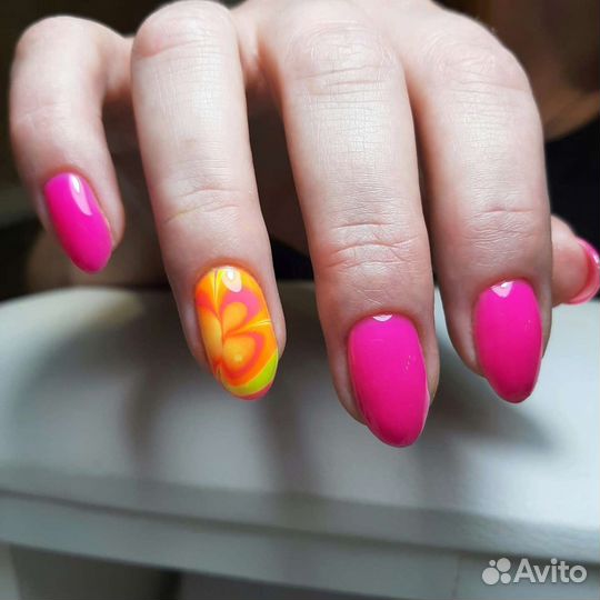 Маникюр педикюр