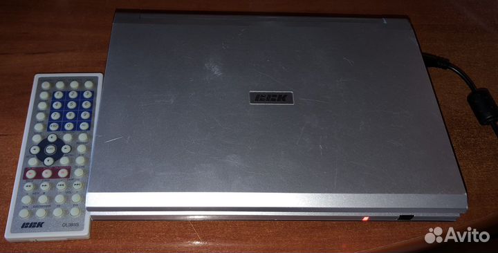 Портативный видеопроигрыватель BBK DL383S