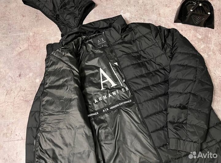 Куртки Armani эргономичные