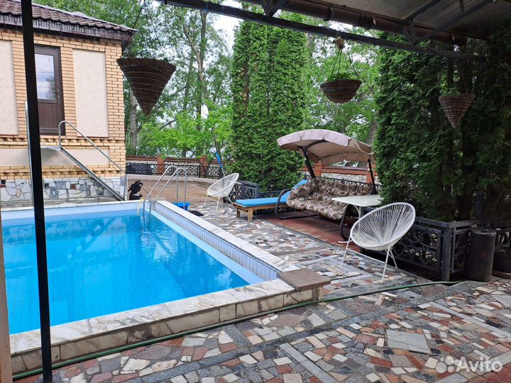 Беседка с бассейном и сауной, Баня на понтоне