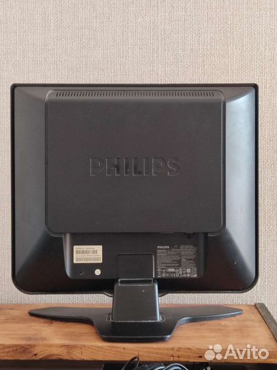 Монитор Philips hnc8i90t