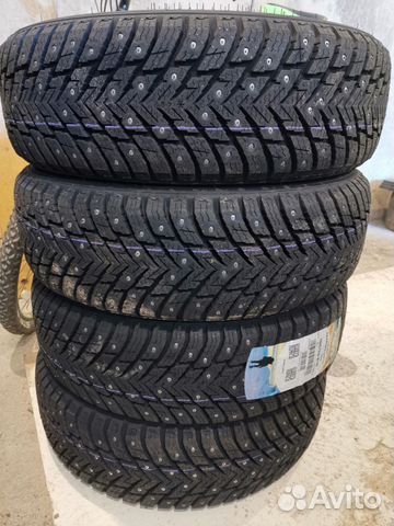 Nokian Tyres Hakkapeliitta 10 EV 315/35 R21 и 275/40 R21 111T