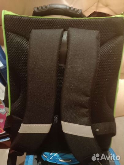 Рюкзак- ранец детский школьный новый