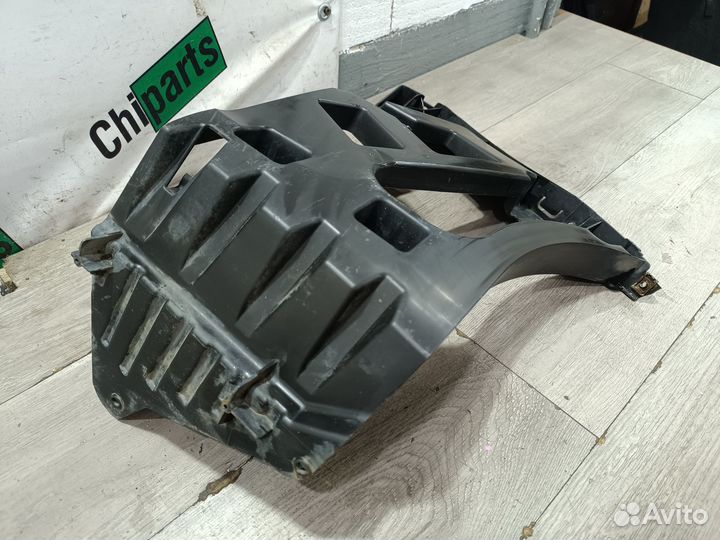 Задний правый кронштейн бампера для Peugeot 408