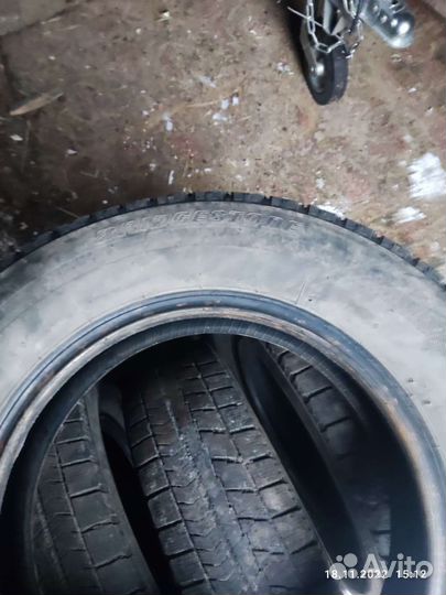 Bridgestone Blizzak VRX 175/70 R14