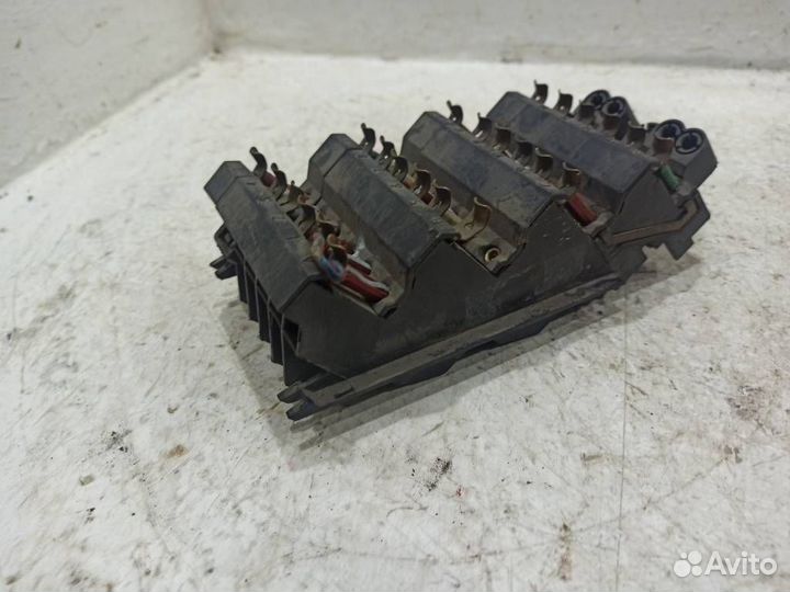 Блок предохранителей A1245402050