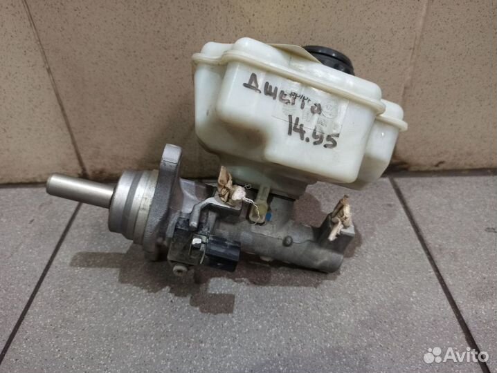 Главный тормозной цилиндр. Фольксваген джетта 6