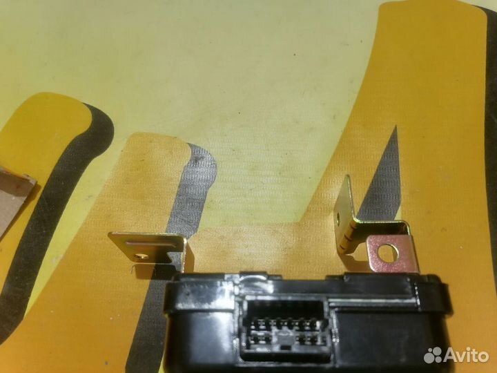 Блок иммобилайзера Kia Sorento 1