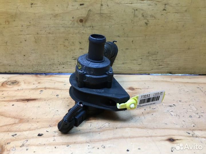 Помпа Volkswagen Jetta 1K2 cavd 2009