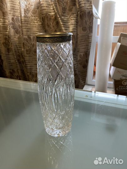 Хрустальная ваза