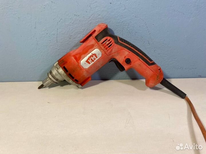 Шуруповерт по гипсокартону безударный км SD-601 60