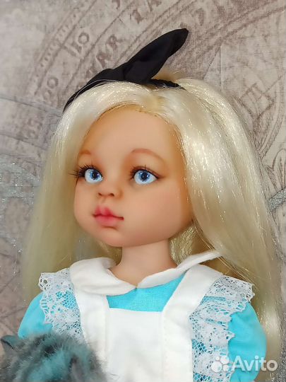 Кукла Алиса в стране чудес Паола Рейна