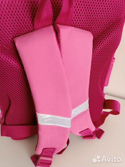 Школьный рюкзак с анатомической спинкой