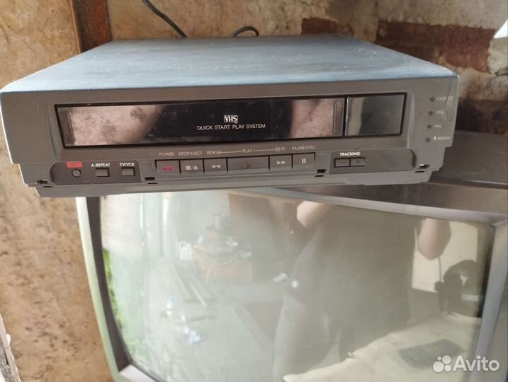 Видеомагнитофон VHS
