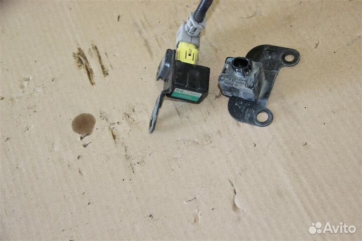 Датчик удара Toyota Corona Premio (st215) 1996-20