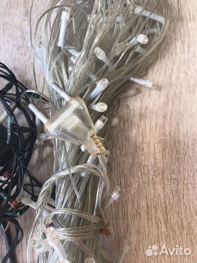 Две не рабочие гирлянды