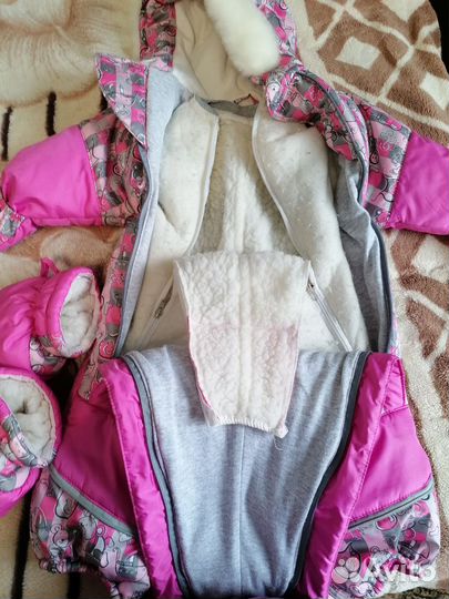 Зимний комбинезон для девочки