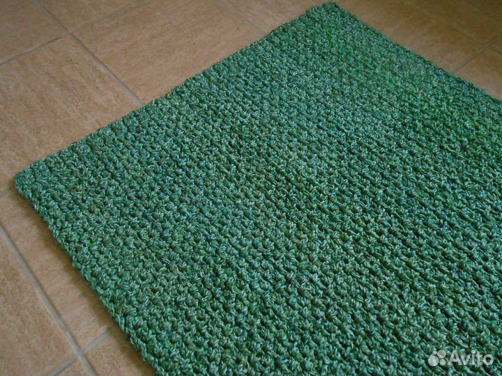 Вязаный коврик прямоугольный 