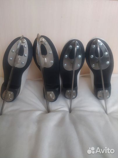 Коньки фигурные (размер -32)