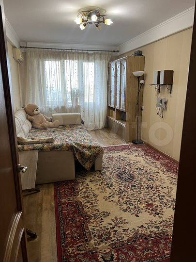 4-к. квартира, 92 м², 8/10 эт.