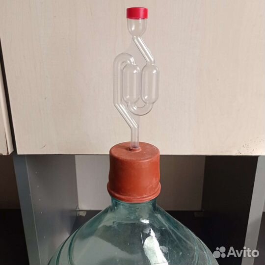 Бутыли для напитков стеклянная 20 литров